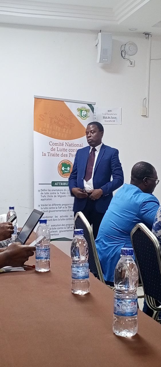 Septembre 2024,Restitution du document final du projet national de lutte contre la traite des personnes et le trafic illicite de migrants. 